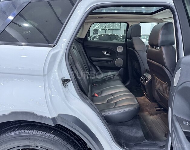 Land Rover RR Evoque-13