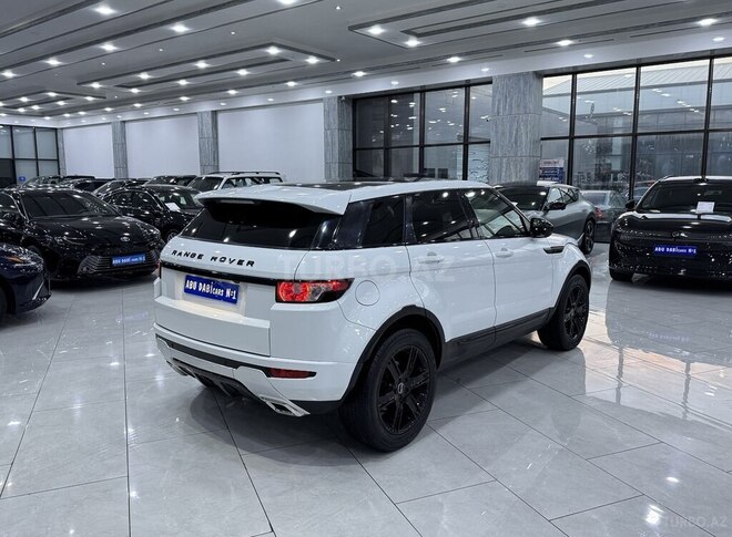 Land Rover RR Evoque-5
