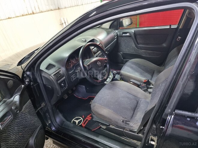 Opel Astra 2002, 290,000 km - 1.7 l - Gəncə