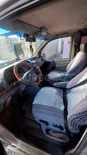 Mercedes Vito 110 2000, 277,357 km - 2.2 l - Cəlilabad