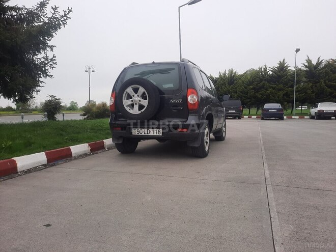 Chevrolet Niva 2014, 204,000 km - 1.7 l - Qəbələ