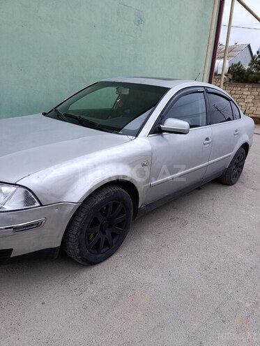 Volkswagen Passat 2002, 380,400 km - 1.8 л - Bakı