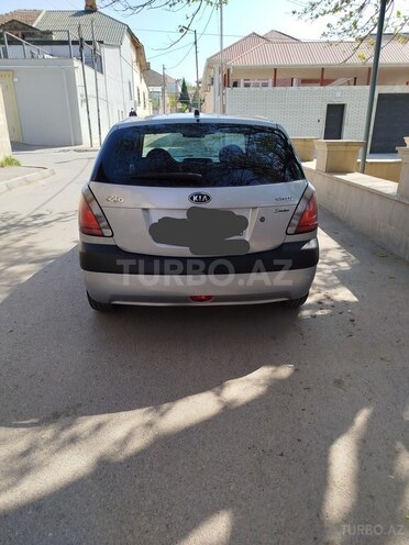 Kia Rio 2007, 420,000 km - 1.5 l - Bakı