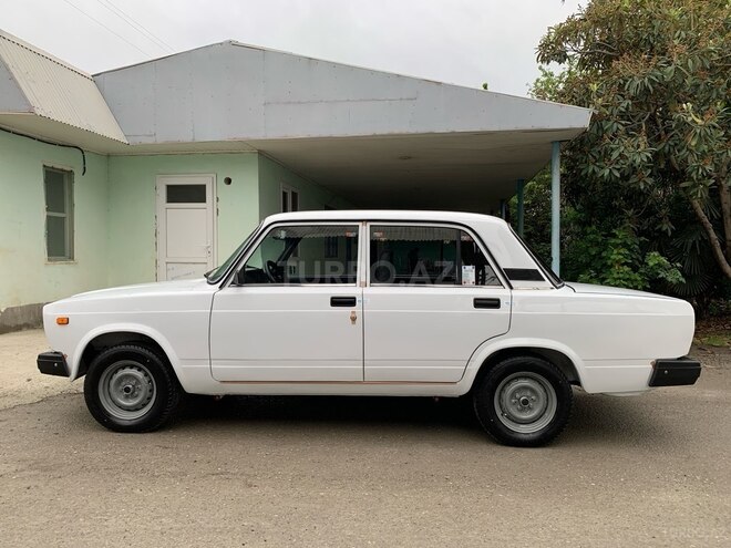 LADA (VAZ) 2107 2005, 80,000 km - 1.6 l - Göyçay