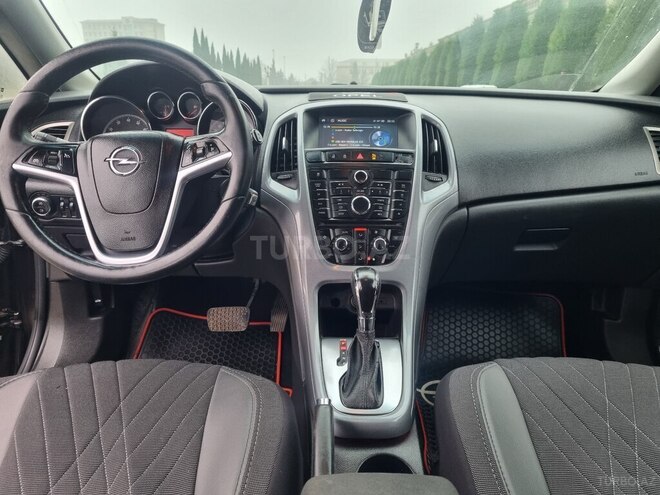 Opel Astra 2012, 167,000 km - 1.4 l - Gəncə