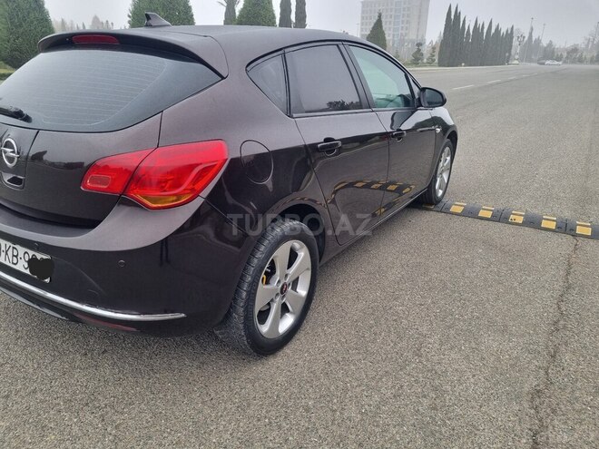 Opel Astra 2012, 167,000 km - 1.4 l - Gəncə