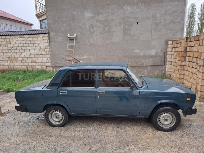 LADA (VAZ) 2107 2004, 95,000 km - 1.6 л - Qusar