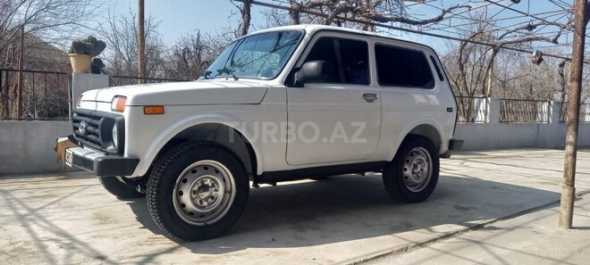 LADA (VAZ) Niva 2011, 200,300 km - 1.7 l - Salyan