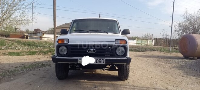 LADA (VAZ) Niva 2011, 200,300 km - 1.7 l - Salyan