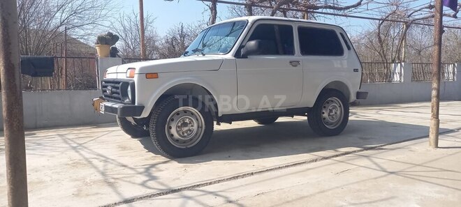 LADA (VAZ) Niva 2011, 200,300 km - 1.7 l - Salyan