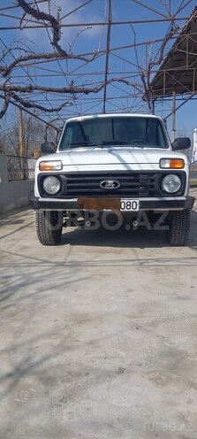 LADA (VAZ) Niva 2011, 200,300 km - 1.7 l - Salyan