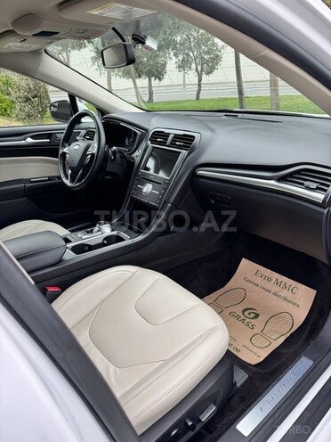 Ford Fusion (North America) 2017, 79,000 km - 2.0 л - Bakı