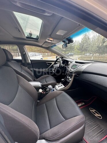 Hyundai Elantra 2011, 214,527 km - 1.8 l - Sumqayıt