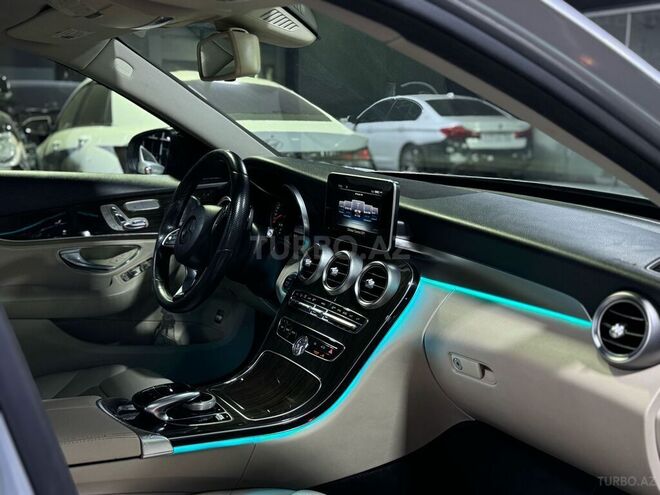 Mercedes C 300 2015, 201,000 km - 2.0 л - Bakı