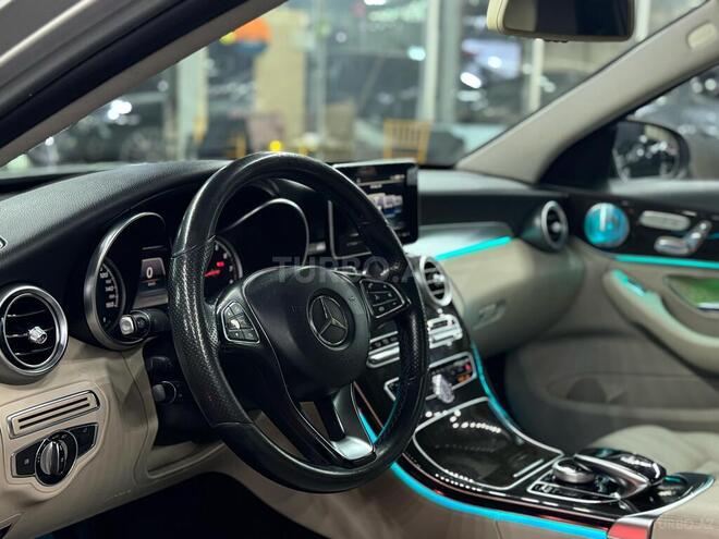 Mercedes C 300 2015, 201,000 km - 2.0 л - Bakı