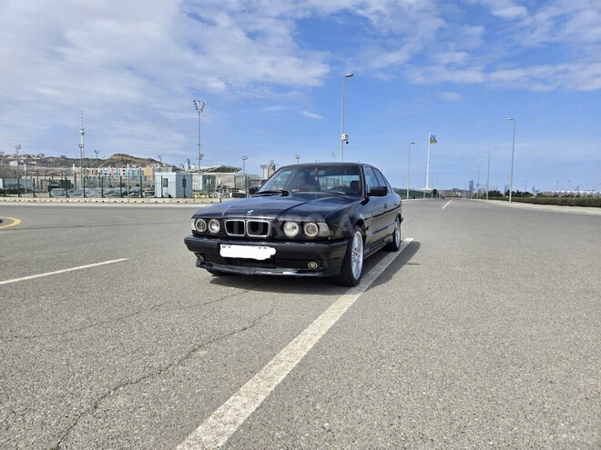 BMW 520 1995, 320,000 km - 2.0 l - Bakı