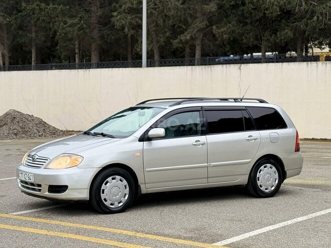 Toyota Corolla 2006, 240,000 km - 1.4 l - Sumqayıt