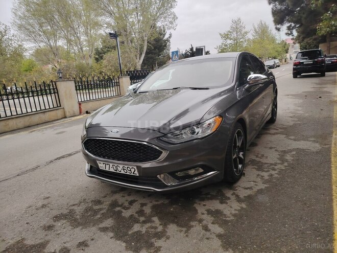 Ford Fusion (North America) 2013, 320,000 km - 2.5 l - Bakı