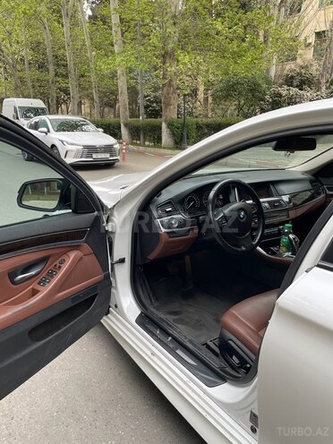 BMW 528 2015, 160,000 km - 2.0 l - Bakı