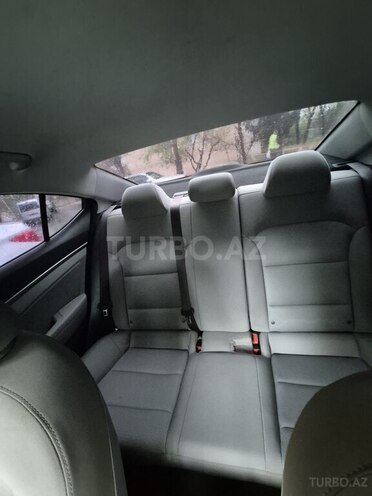 Hyundai Elantra 2017, 146,450 km - 2.0 л - Bakı