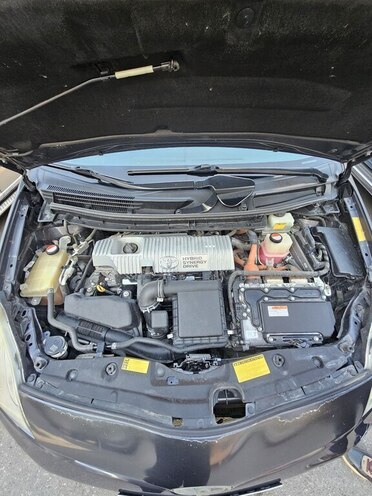 Toyota Prius 2015, 329,000 km - 1.8 л - Bakı
