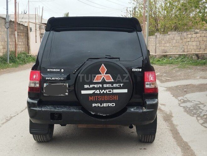 Mitsubishi Pajero io 2001, 274,000 km - 2.0 l - Bakı