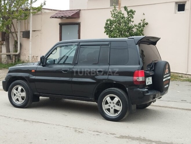 Mitsubishi Pajero io 2001, 274,000 km - 2.0 l - Bakı
