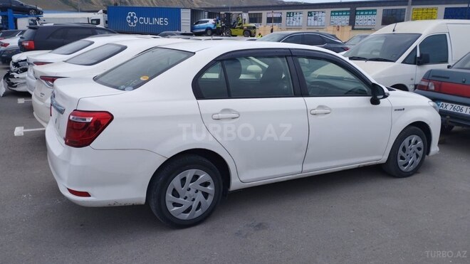 Toyota Corolla Axio 2018, 142,000 km - 1.5 л - Bakı