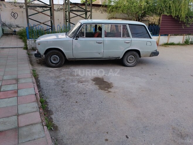 LADA (VAZ) 2102 1980, 75,000 km - 1.5 l - Ucar