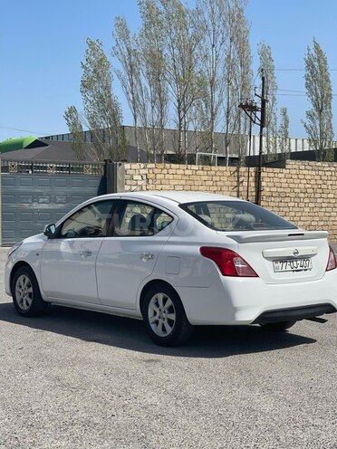 Nissan Sunny 2013, 170,000 km - 1.6 l - Bakı