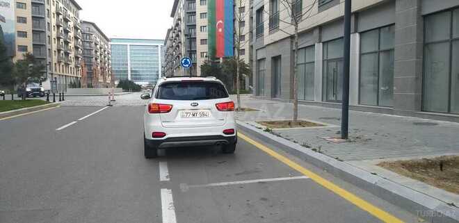 Kia Sorento 2018, 125,000 km - 2.0 l - Bakı