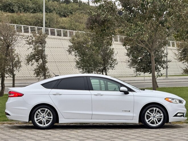 Ford Fusion (North America) 2018, 120,000 km - 2.0 l - Bakı