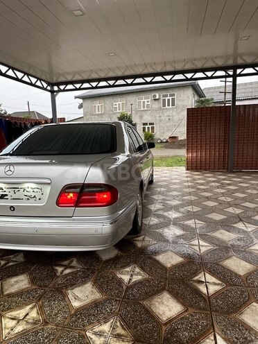 Mercedes C 240 2000, 498,035 km - 2.4 l - Lənkəran