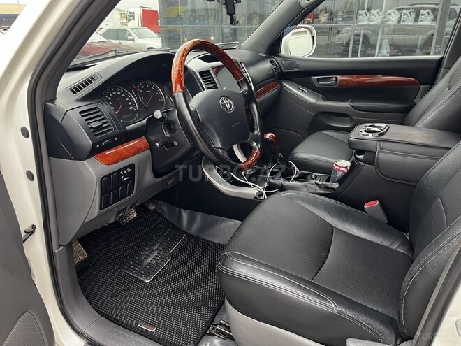 Toyota Land Cruiser Prado 2009, 187,000 km - 2.7 л - Bakı