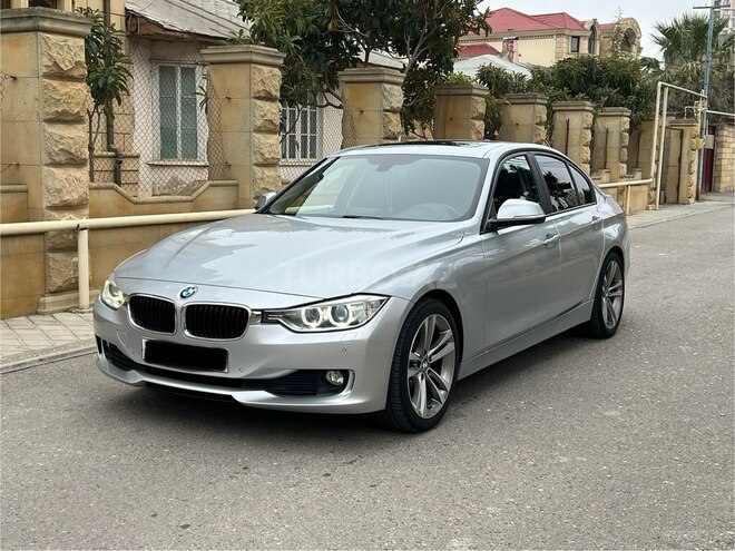 BMW 320-2