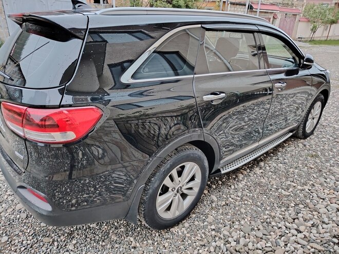 Kia Sorento 2016, 209,000 km - 2.0 l - Quba