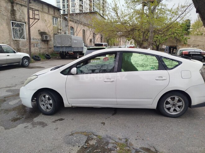 Toyota Prius 2009, 360,000 km - 1.5 л - Bakı