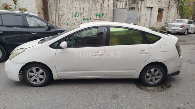 Toyota Prius 2009, 360,000 km - 1.5 л - Bakı