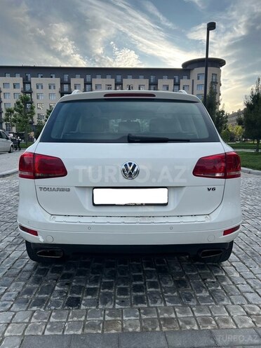 Volkswagen Touareg 2011, 275,000 km - 3.6 l - Bakı