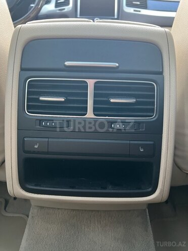 Volkswagen Touareg 2011, 275,000 km - 3.6 l - Bakı