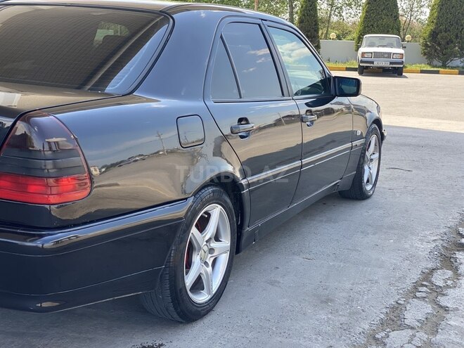 Mercedes C 220 d 2000, 455,678 km - 2.2 l - İmişli