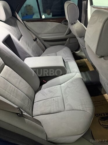 Mercedes E 230 1998, 382,000 km - 2.3 l - Bakı