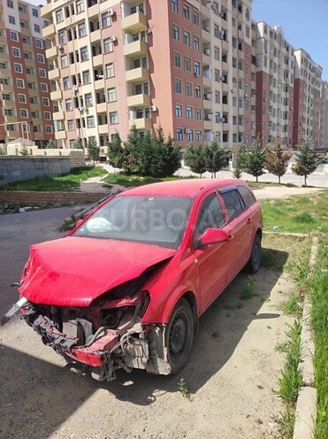 Opel Astra 2010, 290,000 km - 1.3 l - Bakı