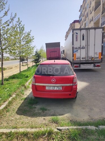 Opel Astra 2010, 290,000 km - 1.3 l - Bakı
