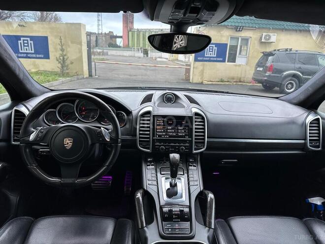 Porsche Cayenne Turbo 2010, 140,000 km - 4.8 l - Bakı