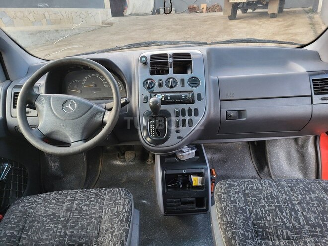 Mercedes Vito 112 1999, 300,000 km - 2.2 л - Yardımlı