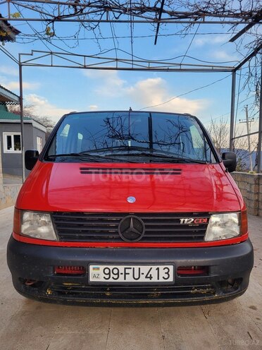 Mercedes Vito 112 1999, 300,000 km - 2.2 л - Yardımlı