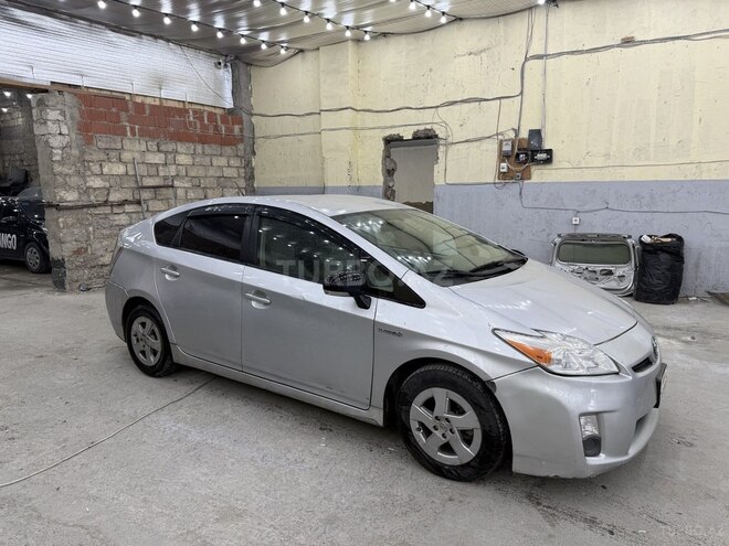 Toyota Prius 2011, 333,000 km - 1.5 l - Bakı
