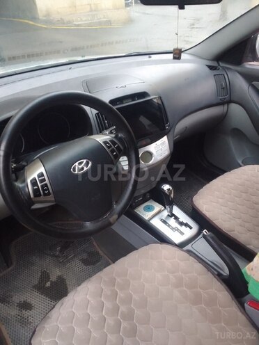 Hyundai Avante 2009, 131,000 km - 1.6 л - Bakı