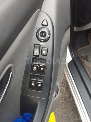 Hyundai Avante 2009, 131,000 km - 1.6 л - Bakı